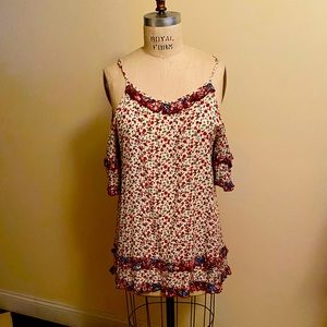Easel brand, calico floral top. Medium
